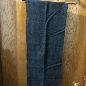Men’s winter scarf gently worn